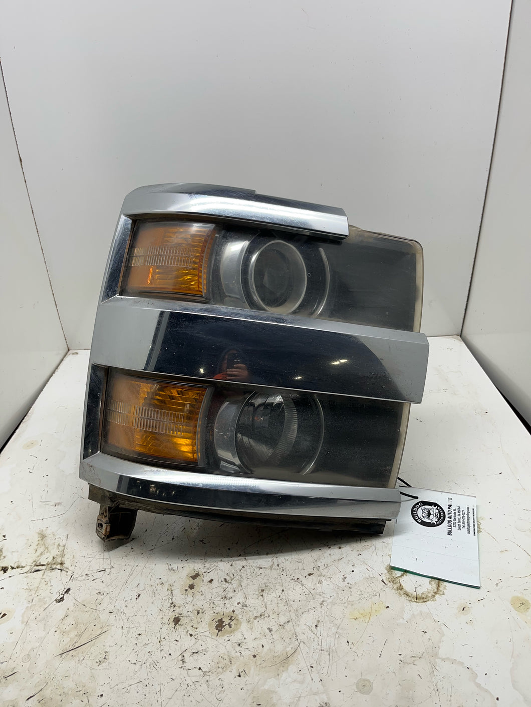 Headlight Right GM 2500/3500 2015-2019 Silverado